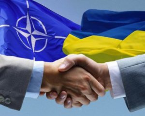 Україна отримала статус Партнера розширених можливостей НАТО
