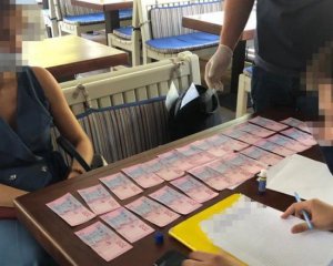 На Одещині посадовця Держпраці затримали на хабарі