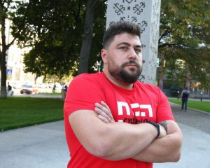 Повага до Основного закону дедалі зменшується в залі парламенту - експерт
